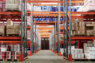 Odoo para logística y almacenes: control total de tu cadena de suministro